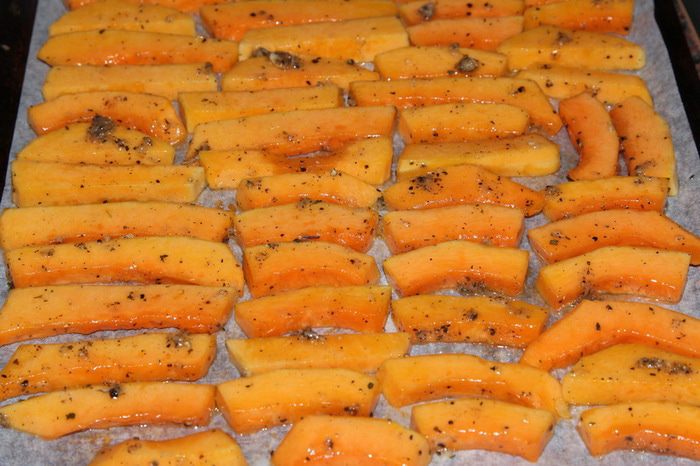 Суп-пюре из запеченной тыквы с перцами