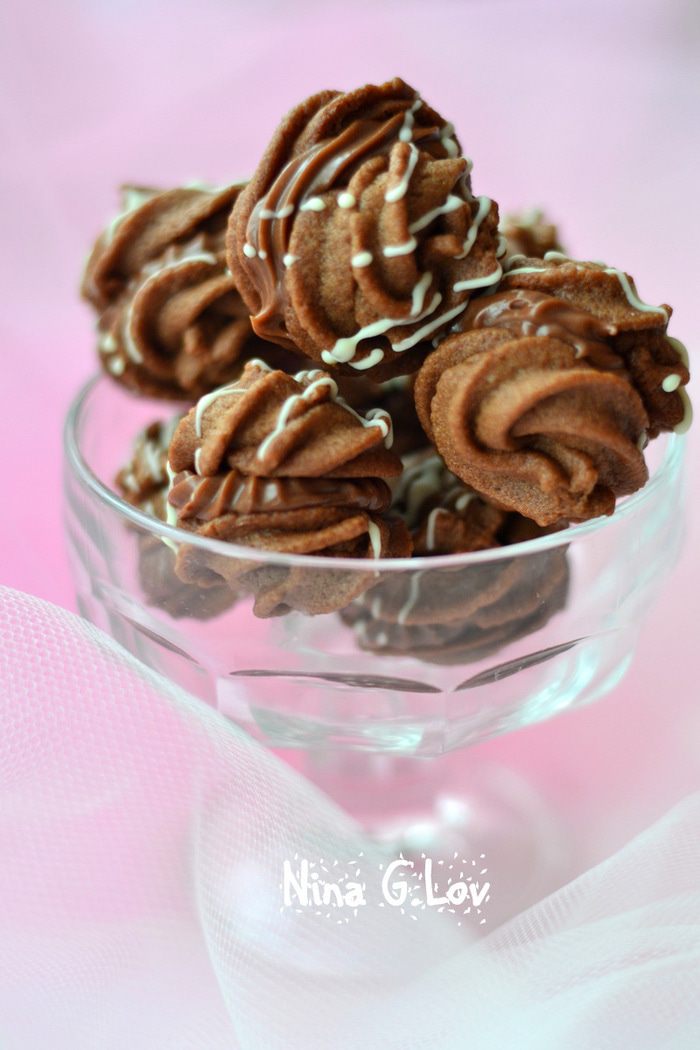 Печенье с кремом &amp;quot;Шоколадный поцелуй&amp;quot; (Csoki csók teasütemény)