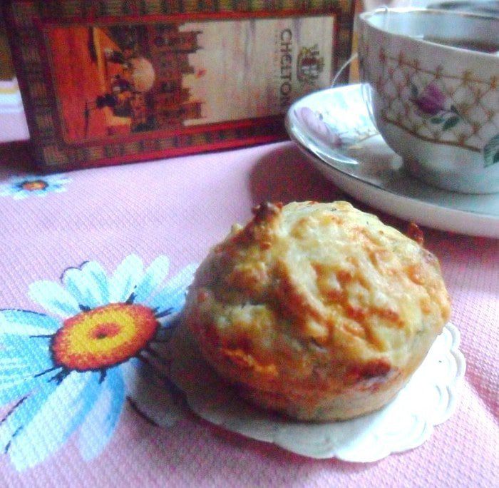 Сырные маффины с зеленью