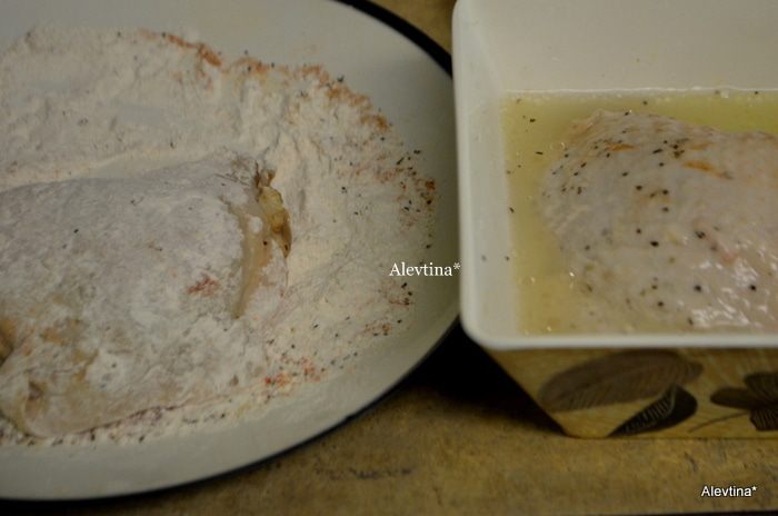 Куриные бедрышки маринованные и в панировке