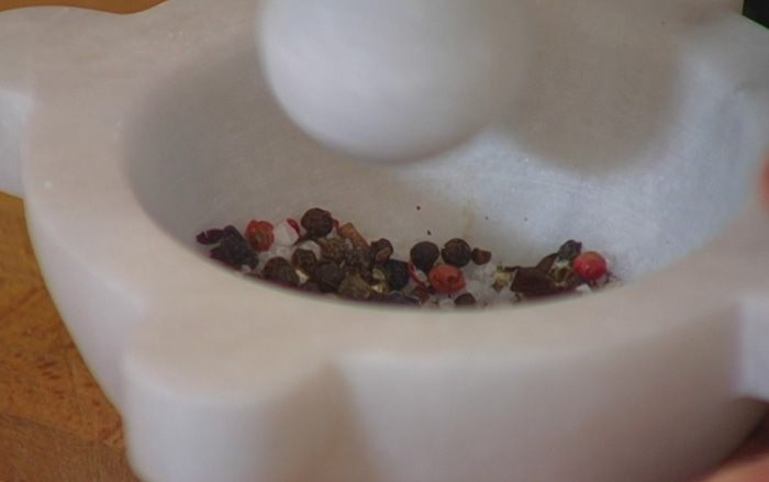 Утиные грудки с абрикосами