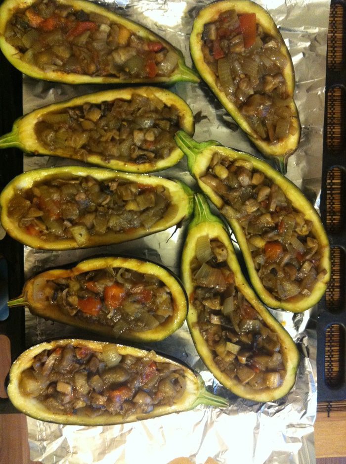 Баклажан фаршированный