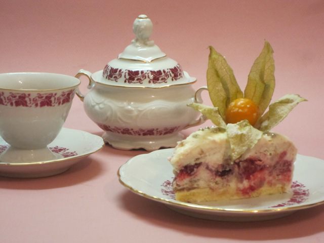 Торт-мороженое с безе