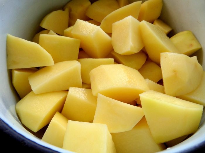 Грибное рагу в горшочках