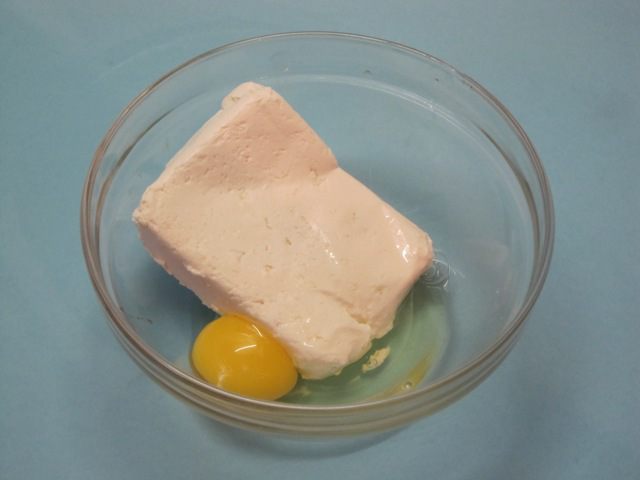 Творожники с клубникой