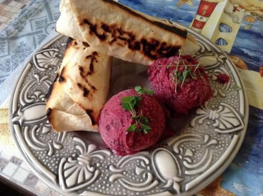 &amp;quot;Ленивый&amp;quot; свекольный хумус