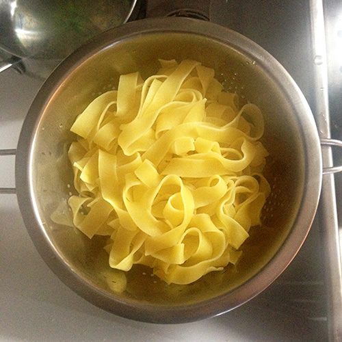 Феттучине с тыквенным соусом и беконом