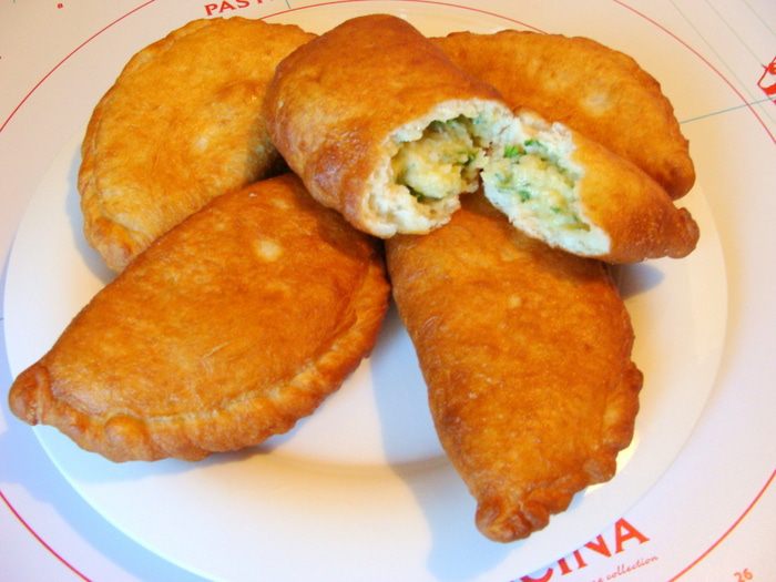 Запеченные картофельные биточки в беконе