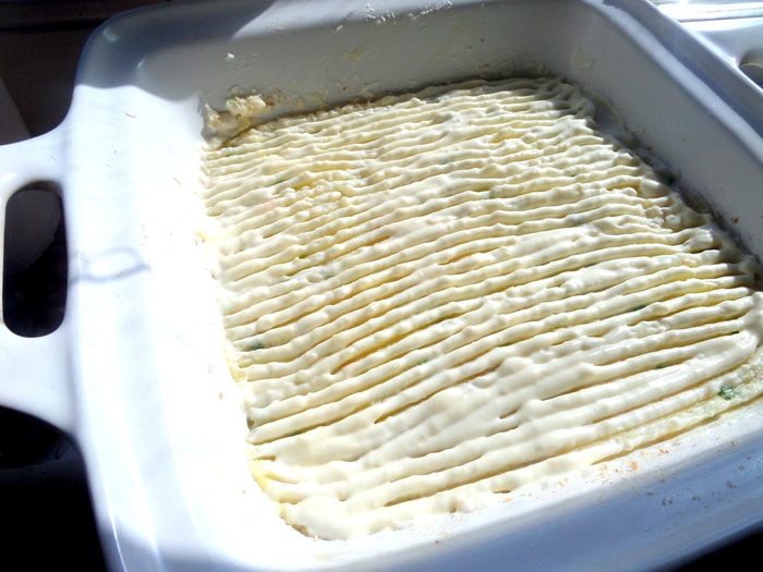 Картофельная запеканка с сельдереем и фаршем