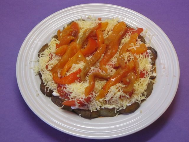 Салат из баклажанов с сыром