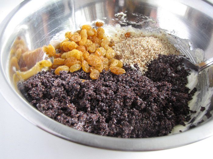 Польский маковый рулет