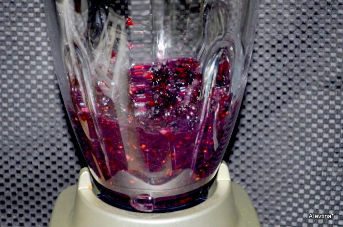 Шелковый тарт с ежевикой