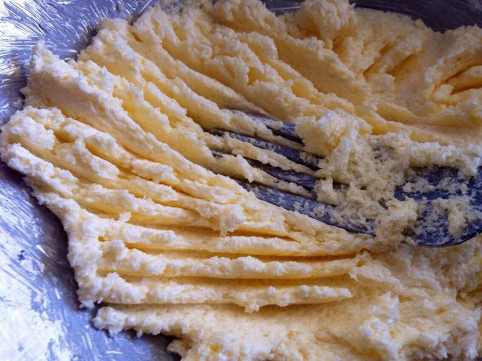 Овсяное печенье с шоколадными каплями и орехами