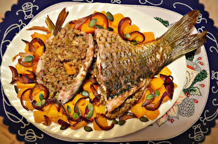 Карп, фаршированный &amp;quot;по-царски&amp;quot; с гарниром из тыквы