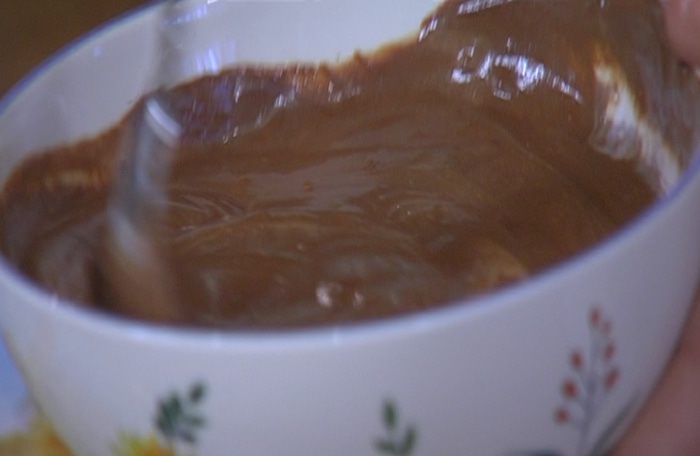 Сметанник с фундуком и изюмом