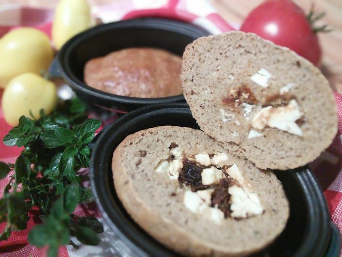 Хлебный кокот с овечьим сыром