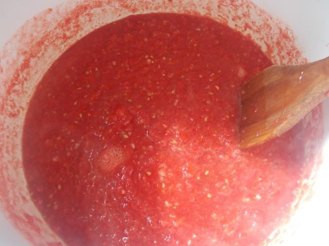 Баклажаны в томате с чесноком