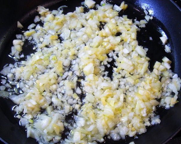 Фасоль с печеным перцем