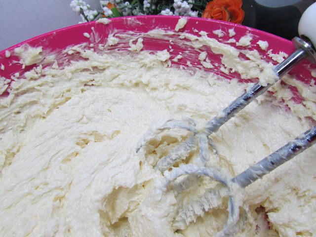 Малазийский красочный кекс