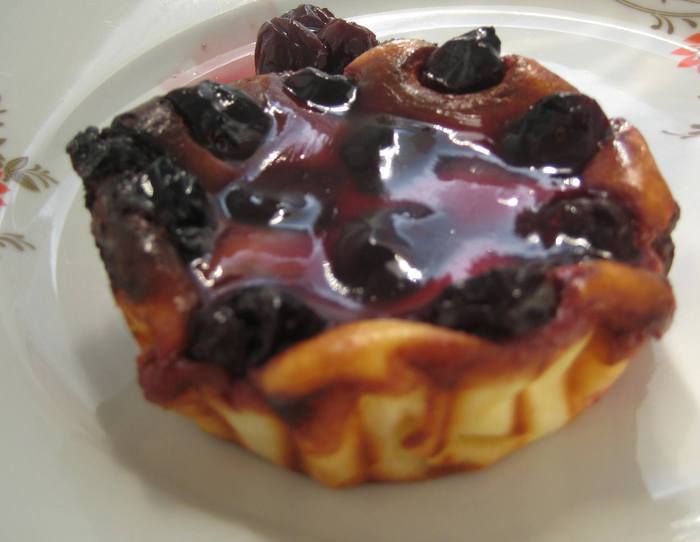 Мини-чизкейки с вишней