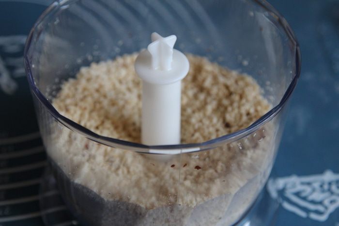 Ореховые рогалики из картофельного теста