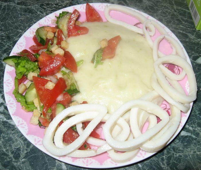 Пюре из сельдерея с салатом