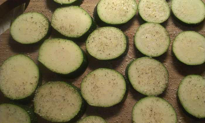 Девчачий теплый салат