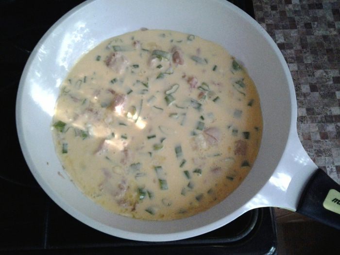 Омлет с тунцом