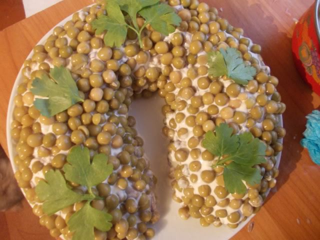 Салат &amp;quot;Подкова для лошадки&amp;quot;