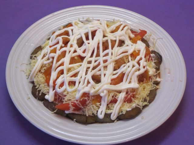 Салат из баклажанов с сыром