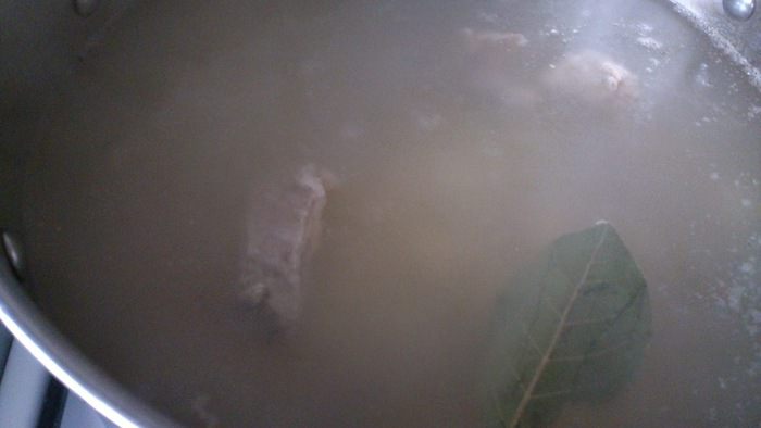 Борщ с щавелем и фасолью