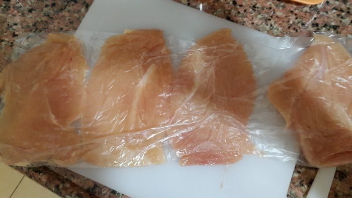 Курица запеченная с брокколи и сыром