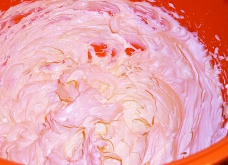 Шоколадный торт – мороженое с меренгами