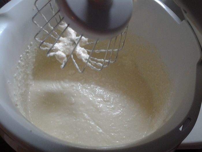 Творожный кекс с сухофруктами