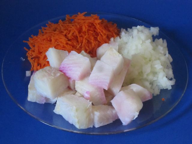 Паровые рыбные котлеты