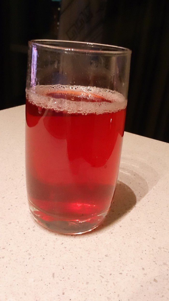 Тарт с клубничным муссом и желе 