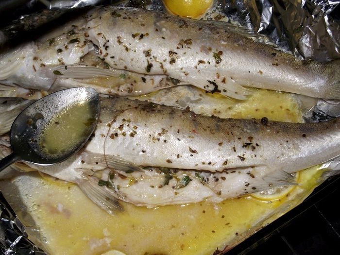 Судак, запеченный в духовке
