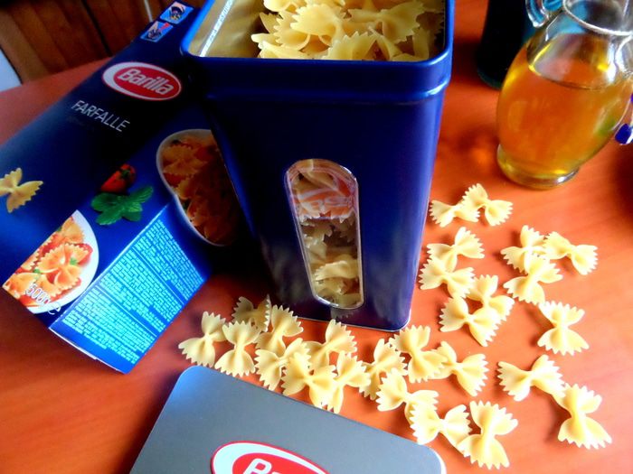 Фриттата с макаронами и шпинатом