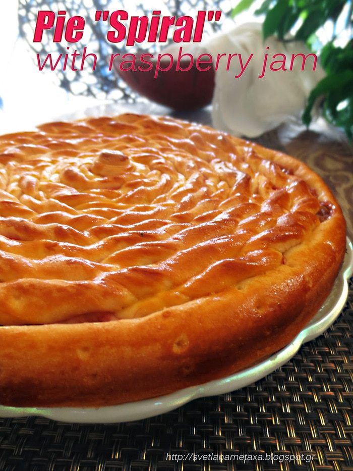 Пирог &amp;quot;Спираль&amp;quot; с начинкой из малинового джема