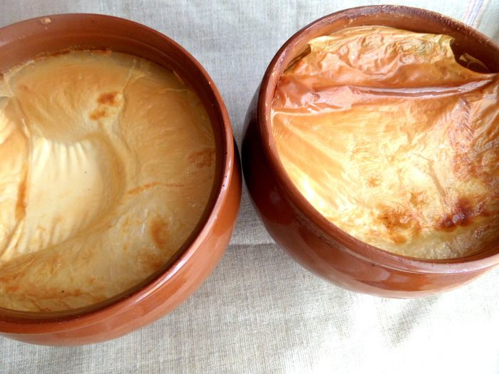 Топленое молоко в горшочках