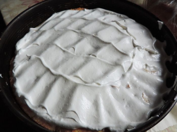 Яблочный пирог на творожном тесте