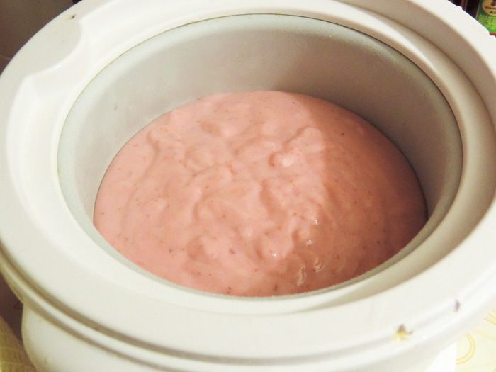 Клубничное мороженое