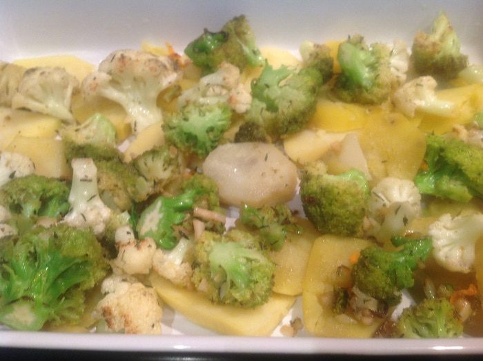 Гратен с цветной капустой и брокколи