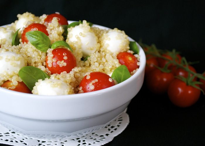 Салат с киноа &amp;quot;Триколор&amp;quot;