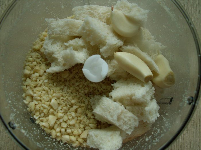 испанский миндальный суп (&amp;quot;холодные супы&amp;quot;)