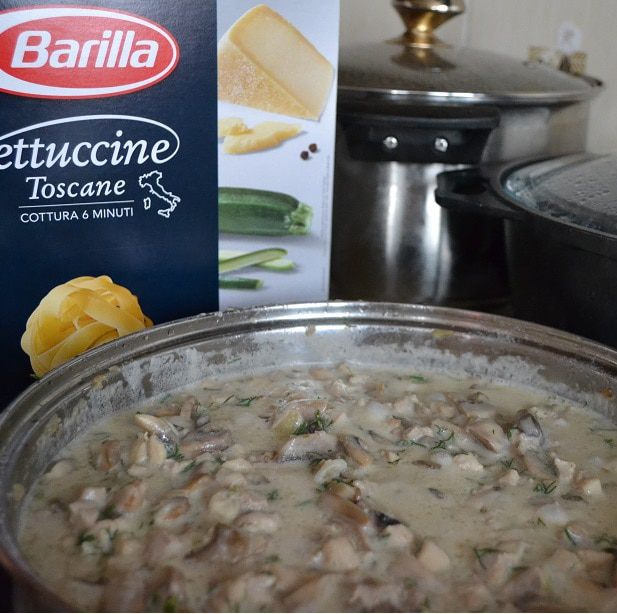 Феттучине с курицей и грибами