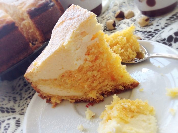 Морковный пирог со сливочной прослойкой