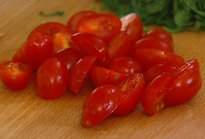 Пирог с помидорами черри и фетой 