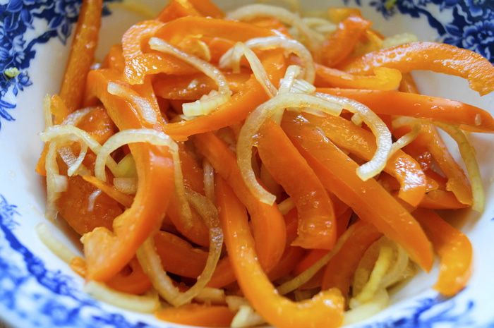 Фахитос по-мексикански с говядиной