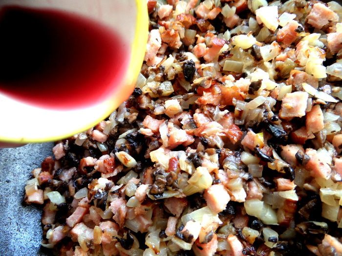 Сливочный жульен с ветчиной и грибами